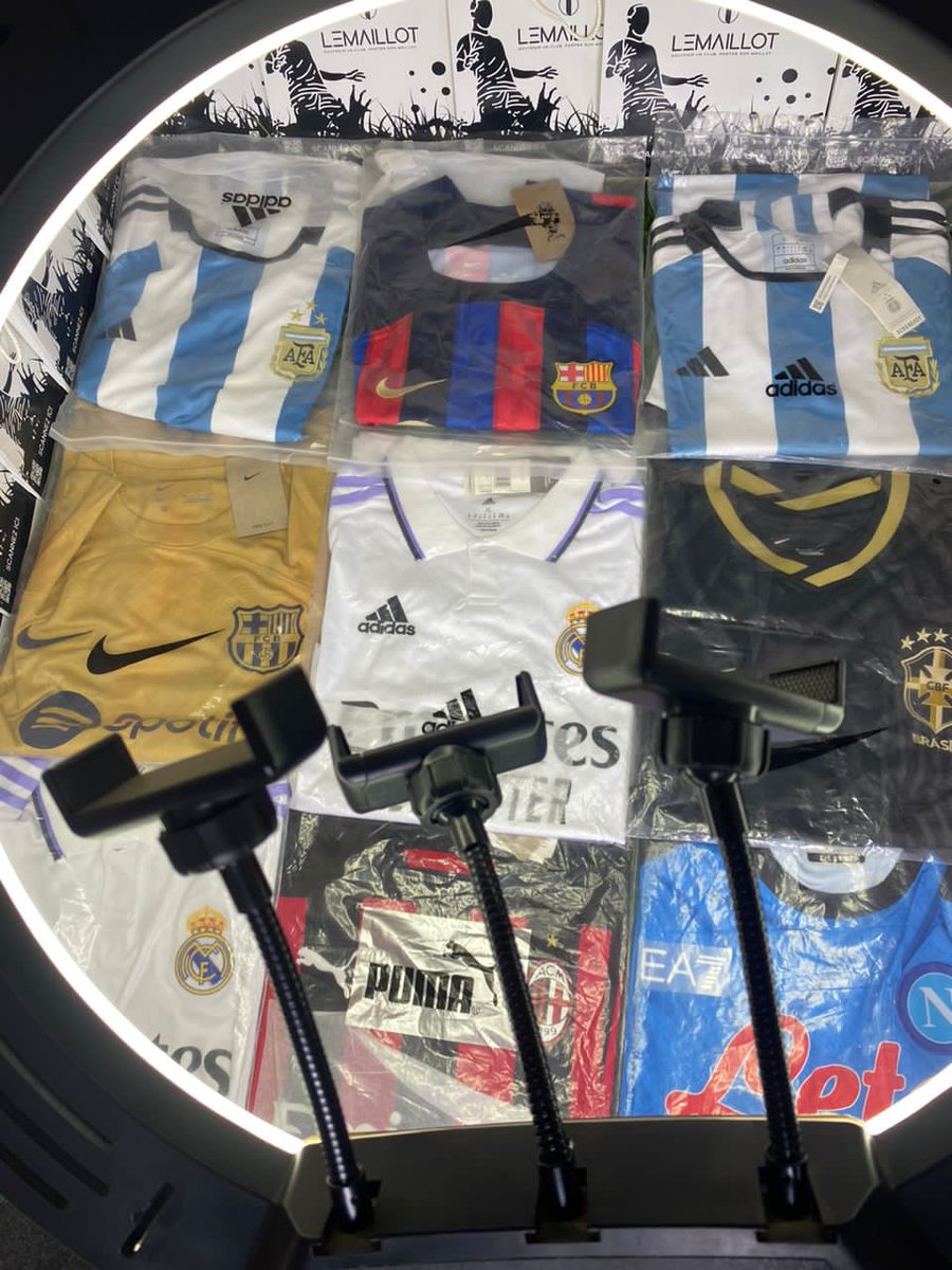 lemaillot__'s tweet photo. Nous proposons des maillots de foot authentiques avec ou sans flocages personnalisés ✨️
📮Livraison gratuite et rapide 
Commande disponible au https://t.co/cSGVjw8sU7 https://t.co/VXnOUpas4h