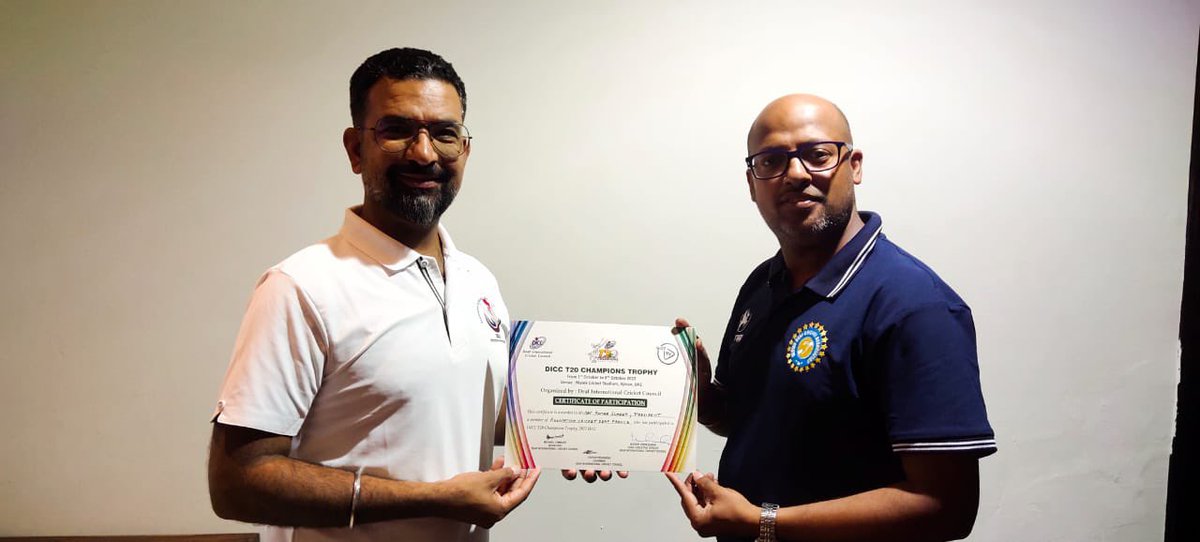 DeafFrance's tweet photo. Deaf International Cricket council 2022 Dubai https://t.co/BmMjJfH7Ml