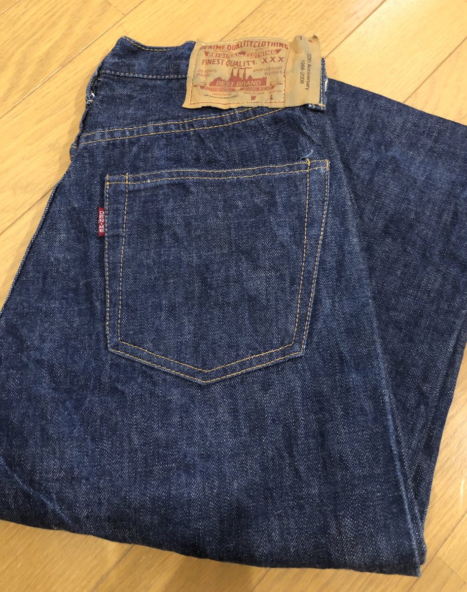 kunn_denim's tweet image. #ドゥニーム 20周年モデル
なーんかパリパリが取れずに穿かずに
かれこれ放置してしまった

今は話題に欠かないブランド
周年モデルとはいえ2008年製造

なんだかんだで歴史あるよね
当時はあんまりリプロダクトもなかったし

#denime
#レプリカデニム
#レプリカジーンズ