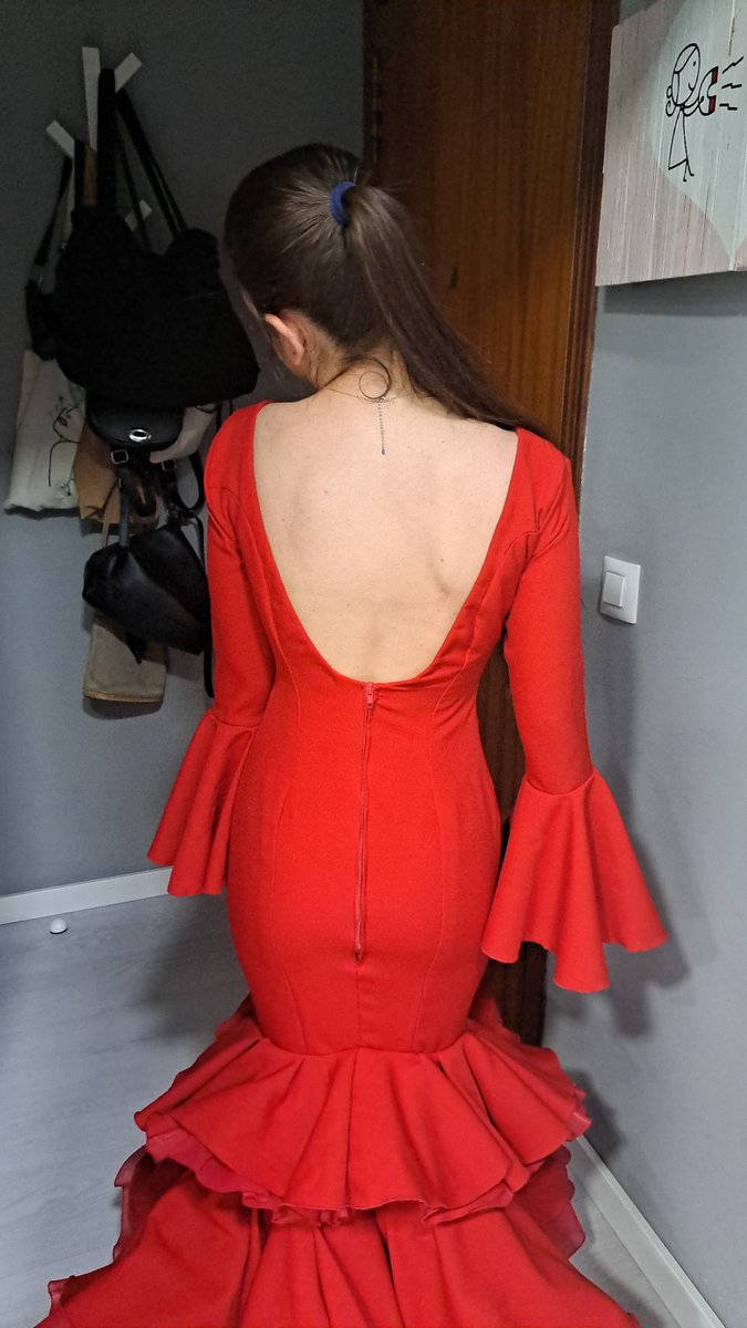 Elenapereez19's tweet photo. ¿Perdona? ¿Qué lo he conseguido yo solita?
#FeriaSevilla23 #FeriadeAbril #viral https://t.co/yv50yEQzUH
