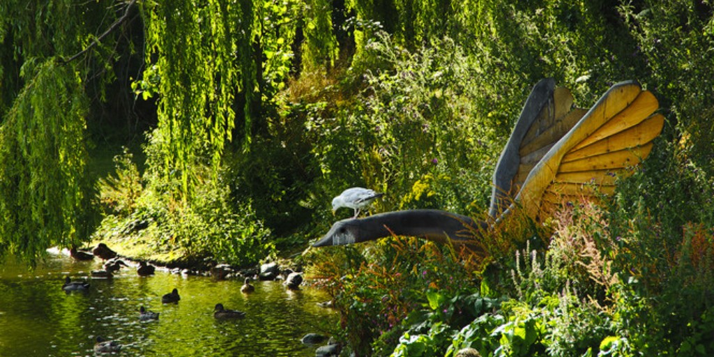 GoNorthWales's tweet image. Discover the enchanting beauty of #Hiraethog, a mystical area of rolling hills, ancient forests, and tranquil lakes. 
Search for accommodation, activities and places to eat in the Hiraethog area on the Go North Wales website 👉 ow.ly/BVUj50NLA6W