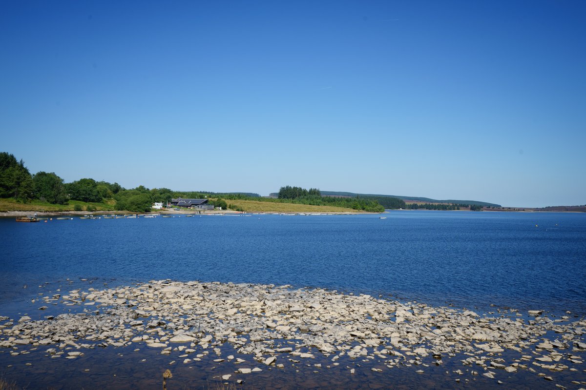 GoNorthWales's tweet image. Discover the enchanting beauty of #Hiraethog, a mystical area of rolling hills, ancient forests, and tranquil lakes. 
Search for accommodation, activities and places to eat in the Hiraethog area on the Go North Wales website 👉 ow.ly/BVUj50NLA6W