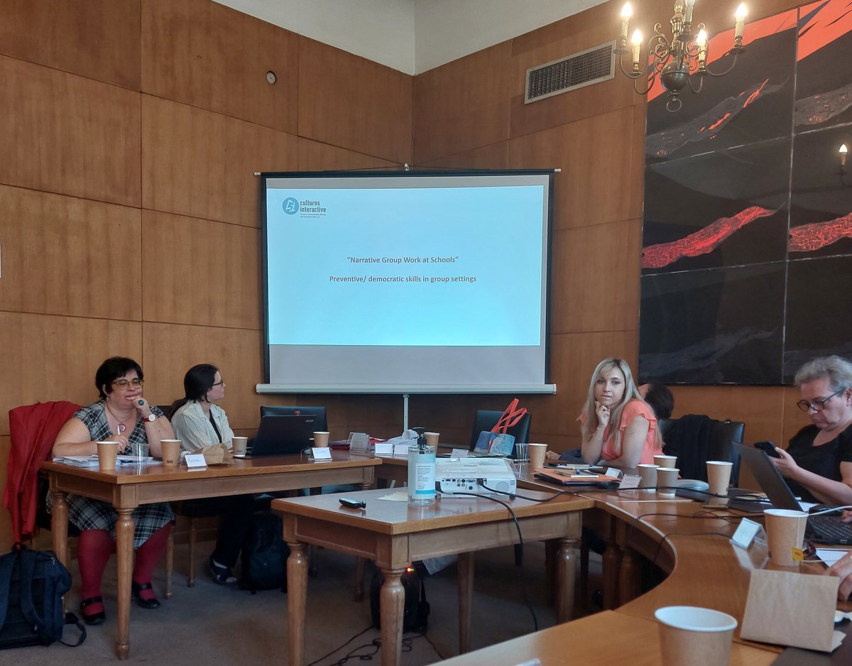 Kesi Mahendran, Prof• tweet media