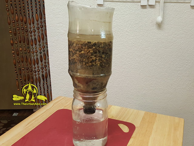 TheUrbanAbo's tweet photo. [FREE TUTORIAL] How to: Make A Charcoal Water-Filter for Water Purification >>  #survival #survivor #primitiveTechnology #bushcraft #prepper #SHTF #waterProtector #sacredOrder #waterPurification #charcoal #survival #camping #primitiveTechnology #prepper #SHTF @TheUrbanAbo https://t.co/TljkTClwmN