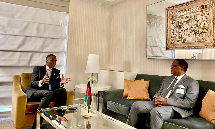 UebertAngelAmb's tweet photo. As an #Ambassador, engaging with global leaders has been an extraordinary privilege. In a recent meeting with President Chakwera of #Malawi, I was inspired by his belief that politics must touch people's hearts. This aligns with my Christian faith, emphasizing the power of https://t.co/njjQ0Mpnva