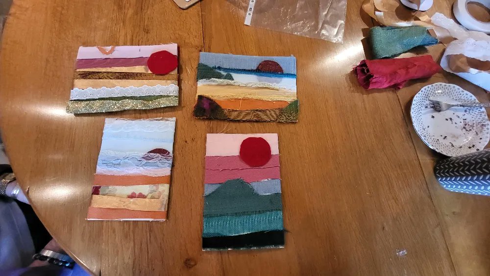 Our Dementia Silver Linings Group had a lovely time taking part in activities and meeting others during #CarersActiveApril!

Carers enjoyed a walk around Stanton Country Park while the people they care for made fabric art with the help of Cat from Home Instead. 

@CarersUK