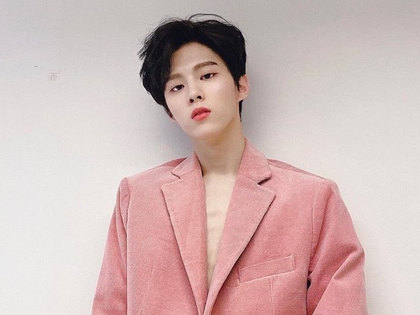 ddaS2dda's tweet photo. 스물여덟의깊어진분위기가좋다면 ... https://t.co/kl91hmWBQK