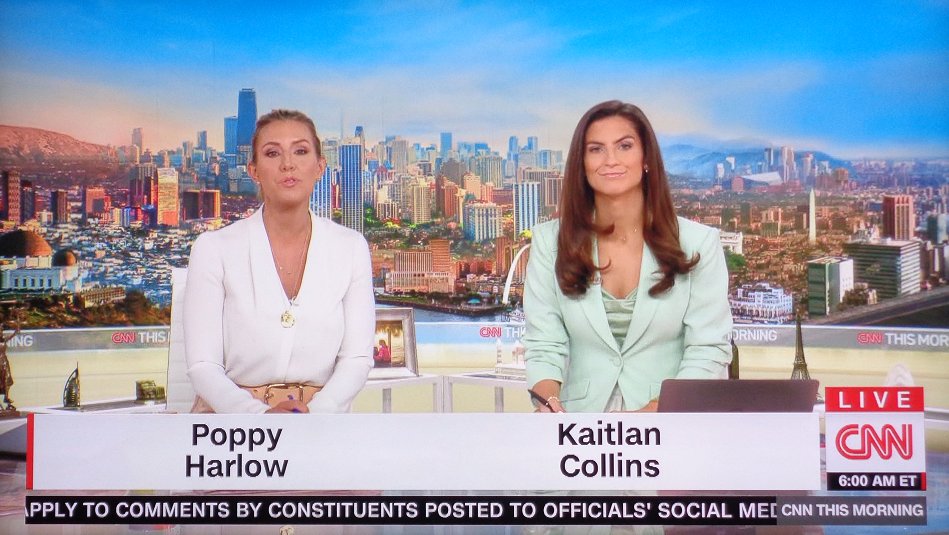 NormanCharles66's tweet photo. All's well on the set of Tuesday's "CNN This Morning".
@CNN @CNNThisMorning #DonWho https://t.co/IJkgI9PUJL