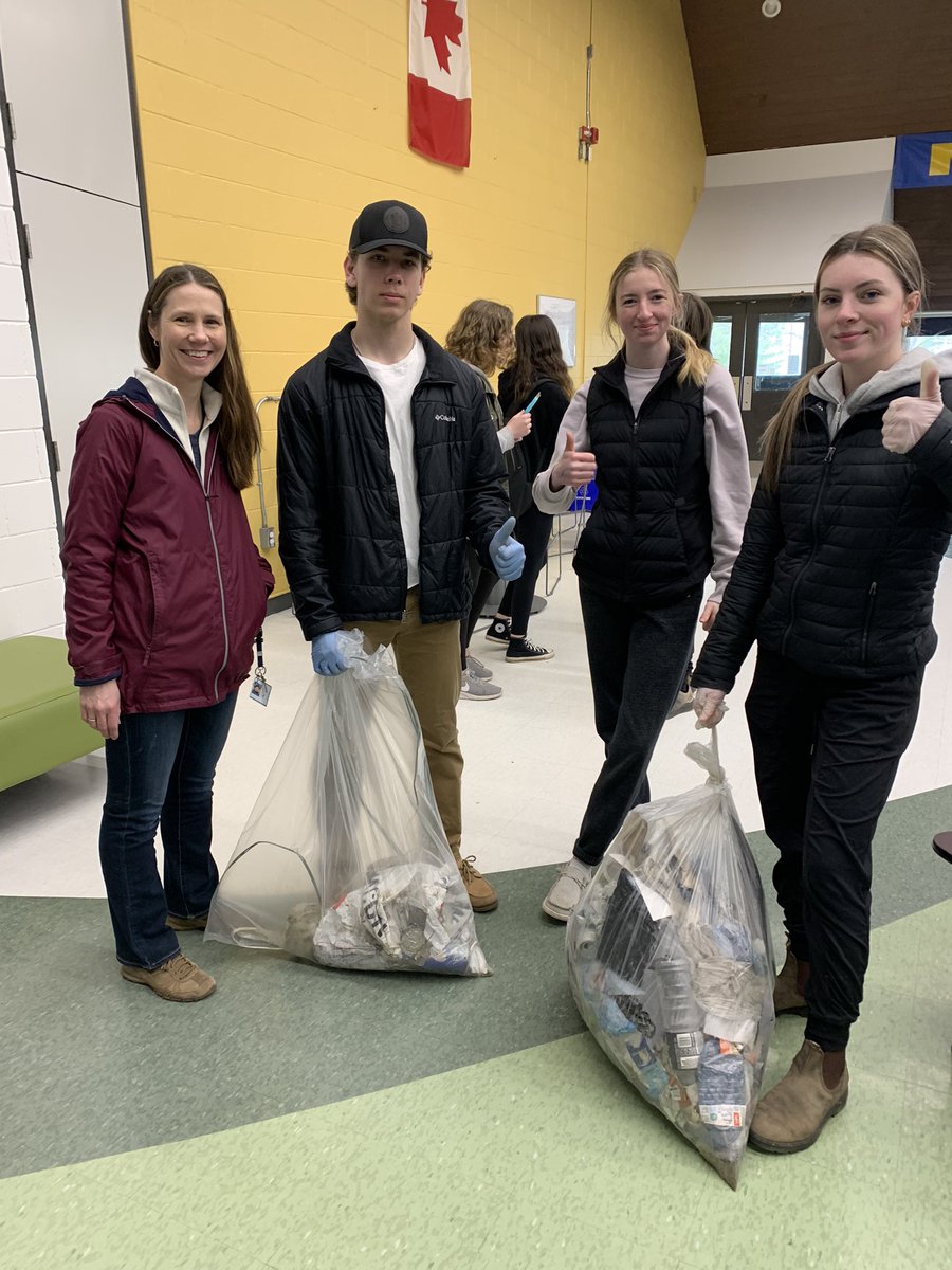 Pitch-In 2023 <a href="/MVDHS/">Madawaska Valley DHS</a>. The students and staff collected a staggering about of garbage and the community looks great. It is amazing how picking cleaning up your community and the interesting finds makes you smile!  It never fails! 🤩 @RCDSB