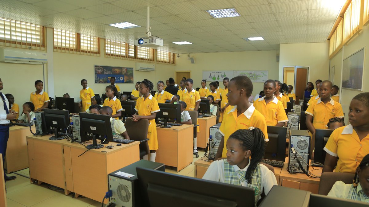 GrimsbyKane's tweet image. Coding is like a never-ending puzzle โ the more you solve, the more you want to do. Join us for Girls in ICT Week and see for yourself! #CodingPuzzle #GirlsInICT hosted by @code_academy_ug ,@MoICT_Ug and @InnovationHubUg
