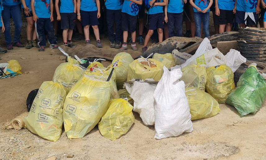 CreaHuertas's tweet photo. El 22 de abril realizamos una recogida de #basuraleza y un monitoreo de esta en el Paraje Natural Desembocadura del Guadalhorce y un monitoreo de microresiduos en la playa del paraje con La Colonia y la Tropa de Grupo Scout Mare Nostrum 333. https://t.co/P0rwoNKr7p