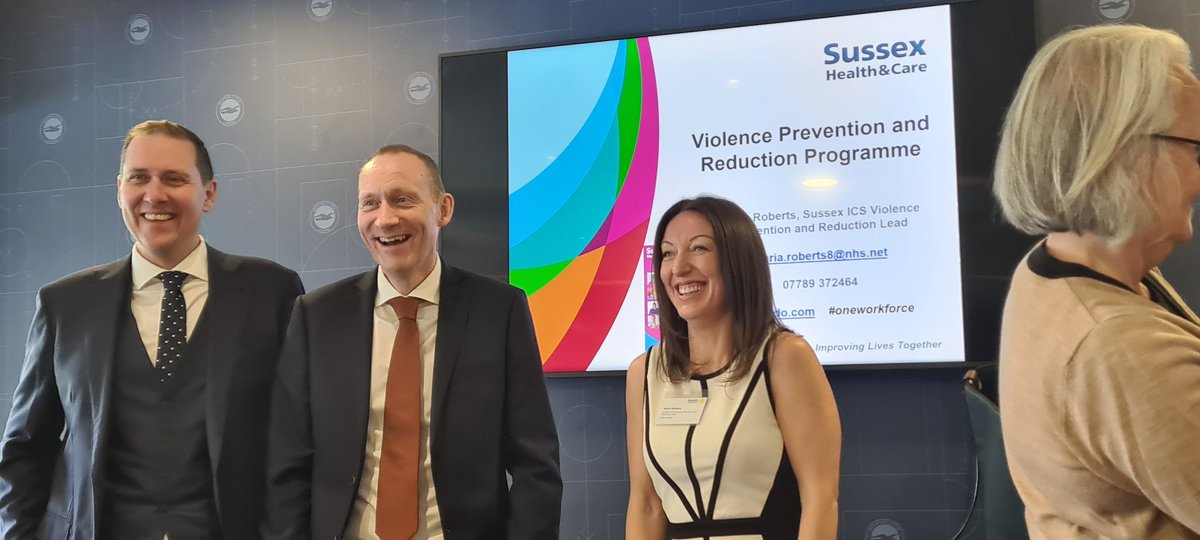 Louise_Patmore's tweet photo. Really proud to be partnered with Sussex workforce bureau and violence reduction programme as the trauma informed care programme embedded with the strategy and team #peoplesummit23 @NHSSussex @celialesquerre @nickdgrey https://t.co/Sn2sJUpW21
