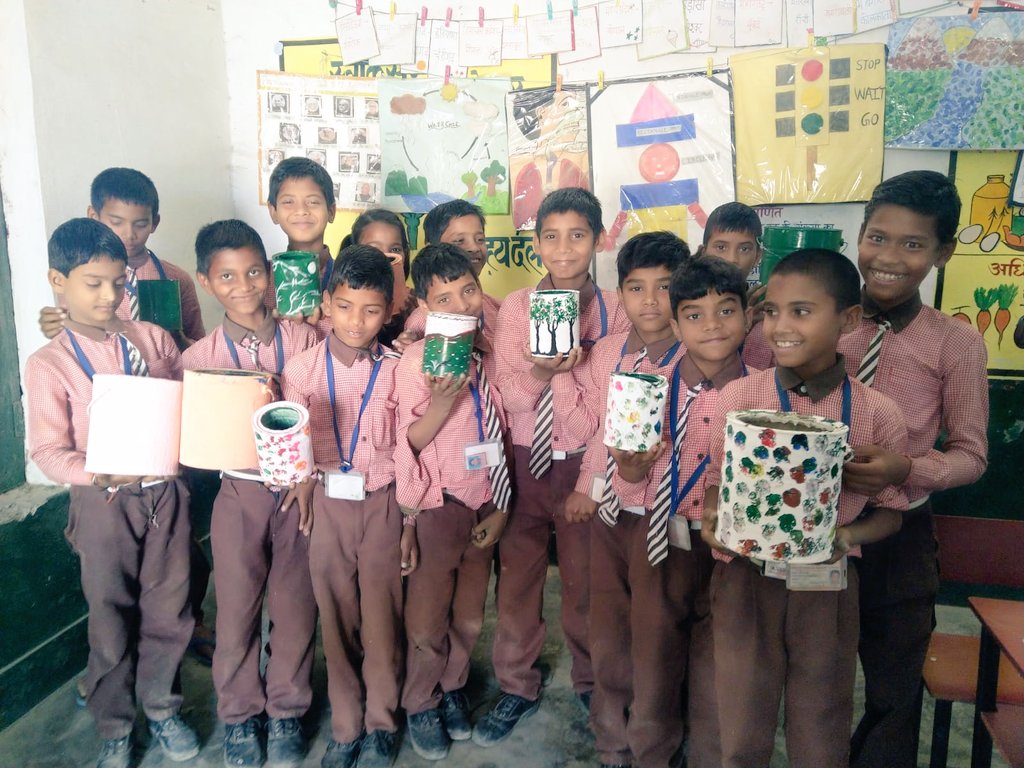 Ship2307's tweet photo. Best of waste products..
Colourful pots made from empty paint cans. 
#basicketeachers #bestofwaste https://t.co/ixkiyvpHNW