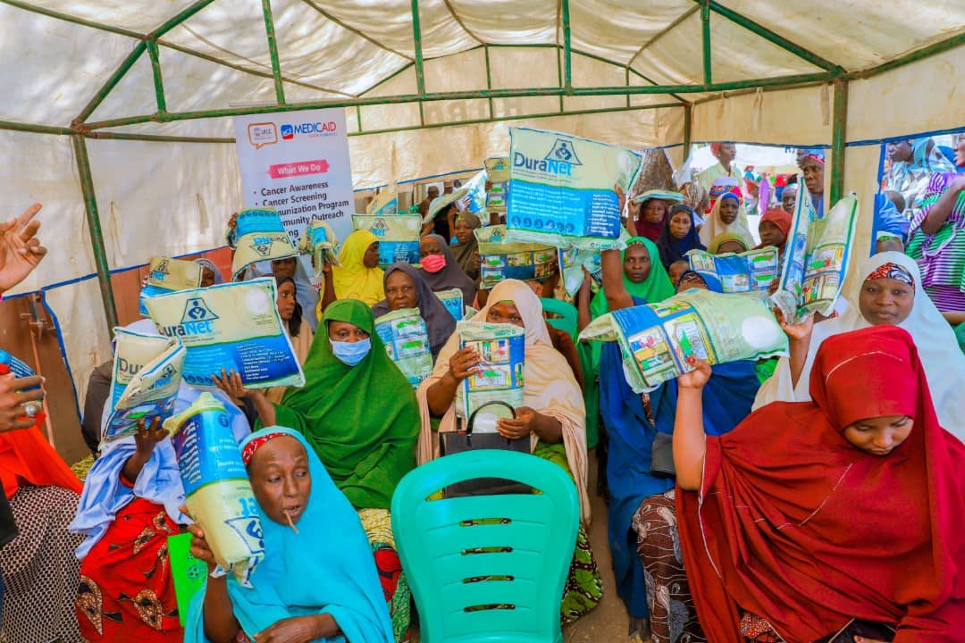 MalcolmAlkalee's tweet photo. #WorldMalariaDay2023: In Africa, we are witnessing successes in fighting malaria esp. now that we have newer tools such as vaccines to end malaria. As the Net Champion of Kebbi State, H.E @DrZSB has been at the forefront of fighting malaria in Kebbi and beyond. Not long ago, the @KBStGovt equipped 527 Health Facilities across Kebbi with Malaria Testing Kits, free drugs for malaria treatment and supported the distribution of over 2.8 million Insecticide Treated Nets in the State. God bless the First Lady of Kebbi State🙌🏻