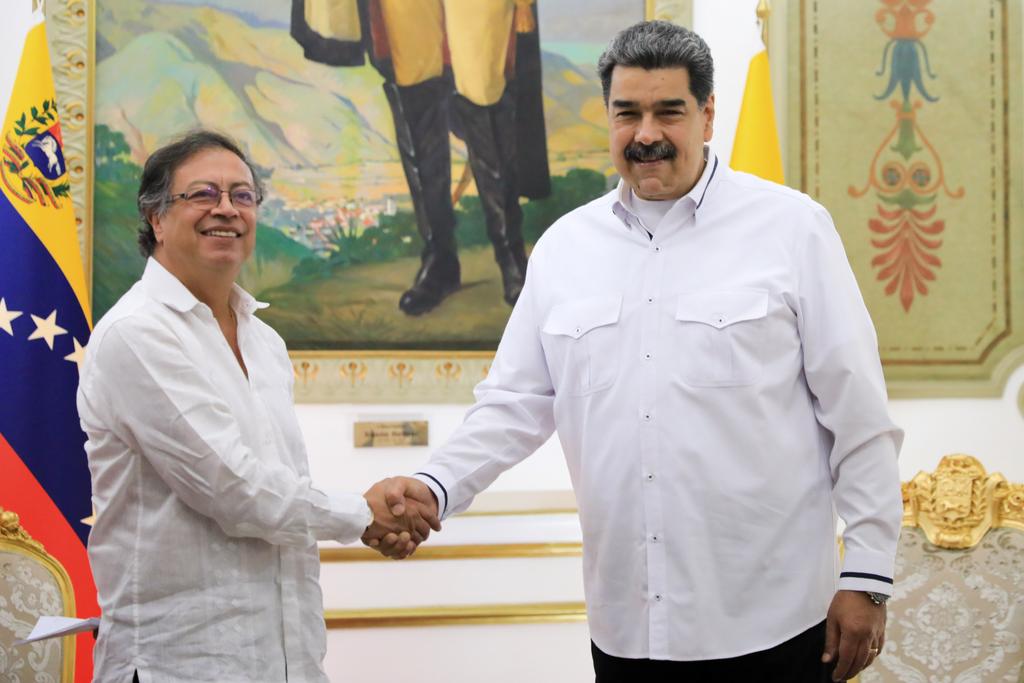 #VenezuelaTerritorioDePaz

<a href="/Camilaplu/">Camilo</a>
<a href="/HUYOPA/">HUGO PARRA</a>
<a href="/anad2811/">anad</a>
<a href="/zulytaM26/">Zulyta 🇻🇪🌷🌹🌺</a>
<a href="/Alask29/">Vallerlin Canelón</a>
<a href="/Finol53/">Heberto L Finol Molero🇻🇪 #TROPA🇻🇪</a>
<a href="/KelvinJo20/">KelvinJo🤘</a>
<a href="/Salser077/">Santiago Lara 24,5K #TROPA PSUV 🇻🇪🇷🇺🇳🇮🇨🇺</a>
<a href="/Yanir3P/">Yanir3 Pim3nt3l</a>
<a href="/luibustilloso/">luis Bustillos</a>
<a href="/MarCbza2/">María C 🩵</a>
<a href="/Valeria_GR76/">🌹 Valeria 🌹</a>
<a href="/MkPatriota/">Mildre Patriota</a>
<a href="/Mercede073/">🍂 мєяςє_fιиα2🍂</a>
<a href="/4Freddy23/">✪✪Freddy☭</a>
@BEBANEGRA
<a href="/afajardososa/">@Afajardososa</a>
<a href="/Merlicg1/">🍃🌷ɢµєʀʀєʀɑ ʍєʀℓɨςɢ🍃🌹</a>
<a href="/ivoneyepez21/">YVONNE YEPEZ DIAZ🇻🇪🇻🇪🇻🇪</a>
@ElioViejo1
<a href="/OdaPnt/">Oda</a>
@wiltwitero_