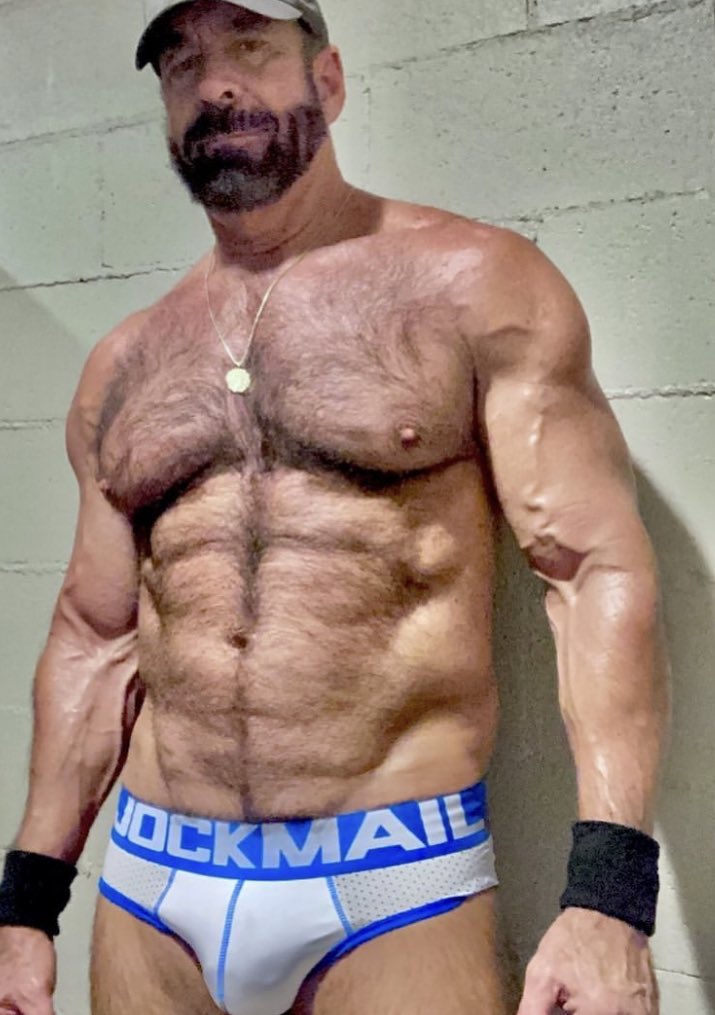 real_brad2's tweet photo. @TGear50 told me to take this picture and post it, what a dirty sexy dads!!
#Daddy #MyMood #FurDad #hairymuscles
#BWC #bellyfur #manfur #hairyarms #hairylegs #nips #scruffy #fit50 #frisky https://t.co/uUchbm2ecH