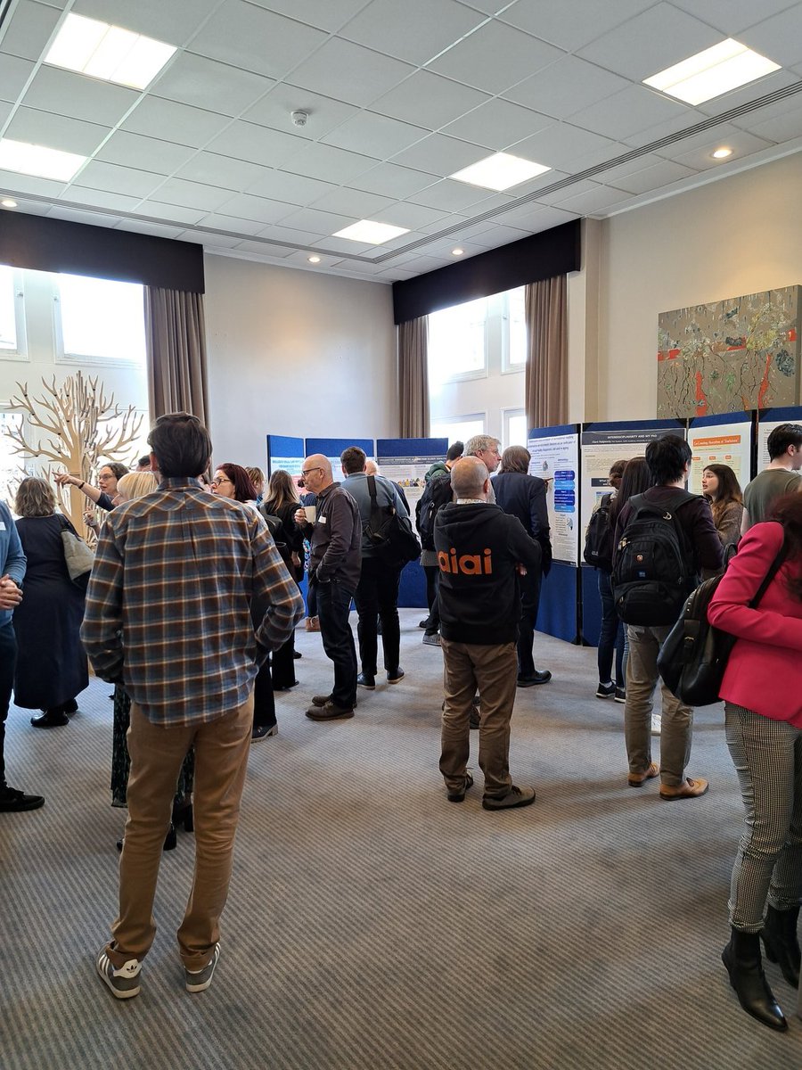 acrcedincare's tweet image. Excellent poster display by the 2022 Academy cohort of #PhD students.