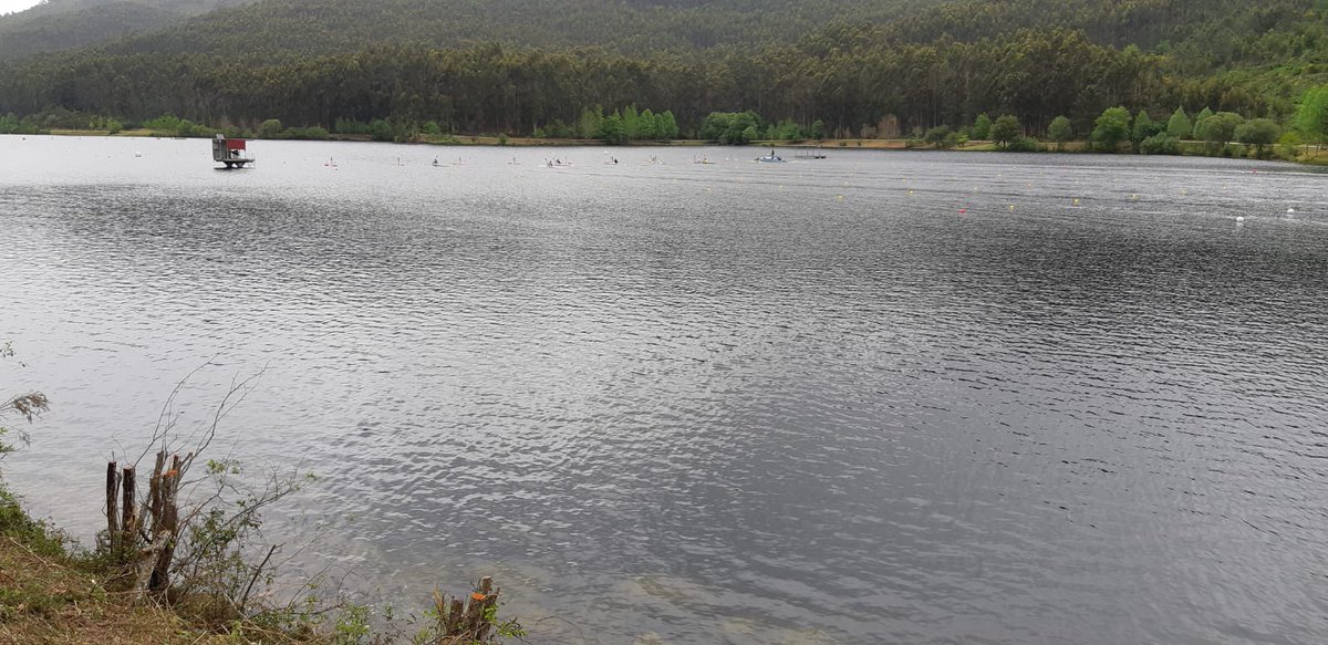 Antena3Galicia's tweet image. 📍El #embalse de Pontillón do Castro, en Pontevedra, al 95% de su capacidad

💧Los depósitos de la #demarcaciónhidrográfica Galicia-Costa rozan el 90% de ocupación: 15% más que en abril del año pasado

☁️ Cielos cubiertos y #temperaturas suaves que ayudan a mantener estos niveles