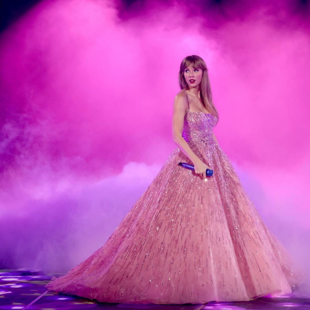 #TaylorSwift wore for her Night 2 of The Eras Tour a custom #ZMCouture pink tulle ball gown, with a starburst bodice and cross strap back. #ZuhairMurad #TaylorSwiftTheErasTour