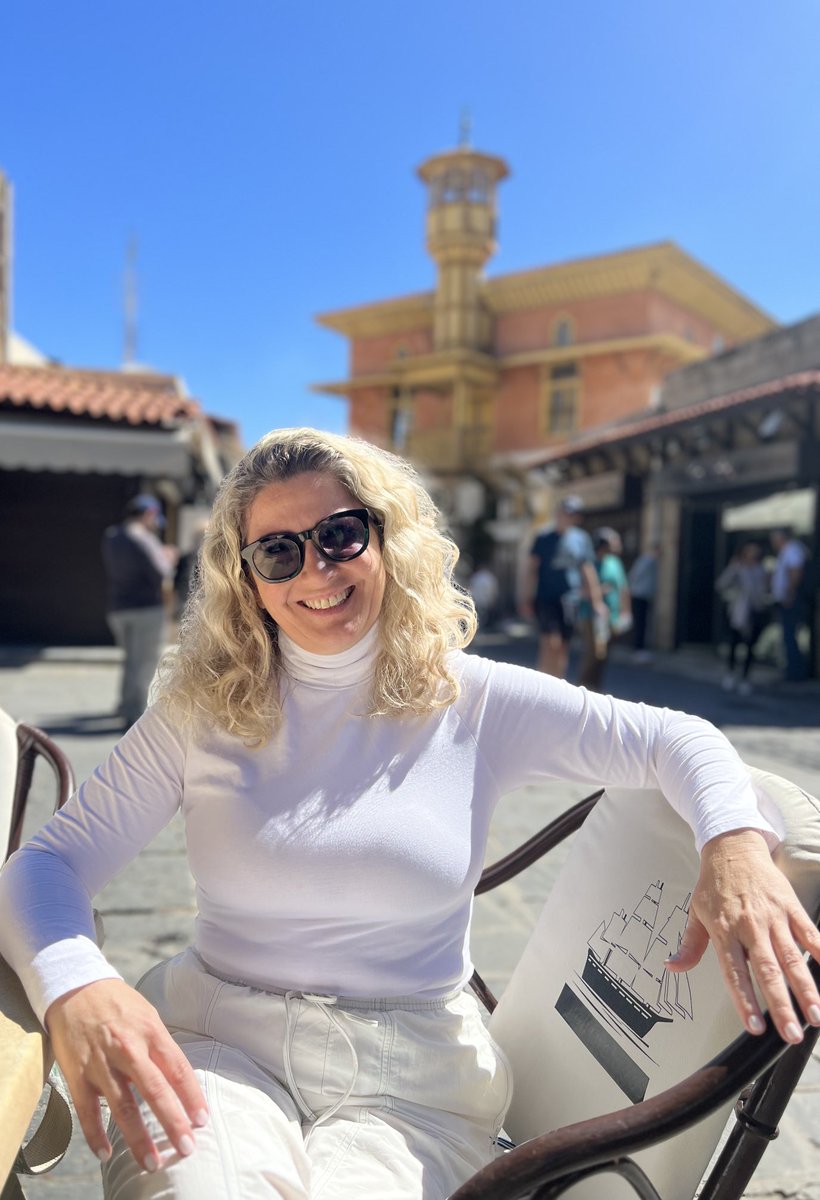 DaphneBarbeito's tweet photo. You only #live once, but if you do it right, once is enough.     Mae West

📍#rodas #grecia #islasgriegas 
#viajar #vacaciones #celebrarlavida
#behappy #celebratelifeeveryday #goodlife #nofilter https://t.co/TsRPD3sJpM
