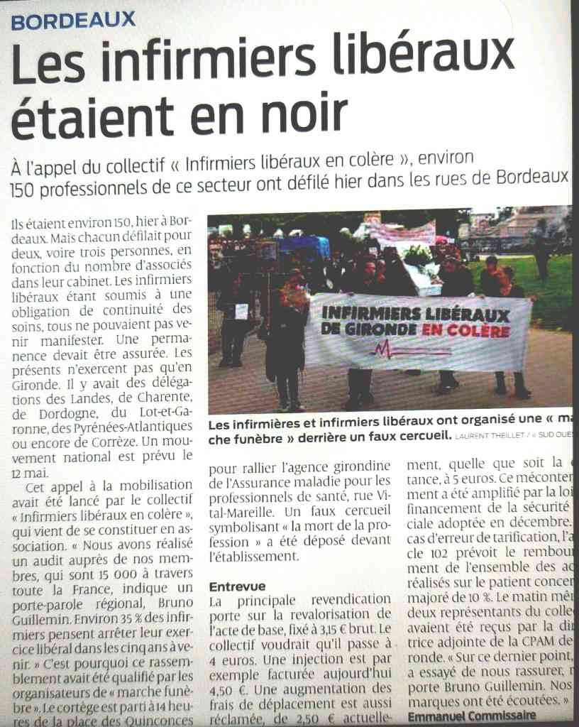 19patchant's tweet photo. @FrcsBraun @agnesfirmin @BrunoLeMaire  #infirmiersliberauxencolere   Augmentation de 1,50 pour les médecins , nous , rien  . Vous nous laissez tombez ! Honte à vous . Nous sommes pls à reprendre blouse blanche en intérim pour boucler fin de mois . Affligeant !!! https://t.co/sADi5Y5wC8