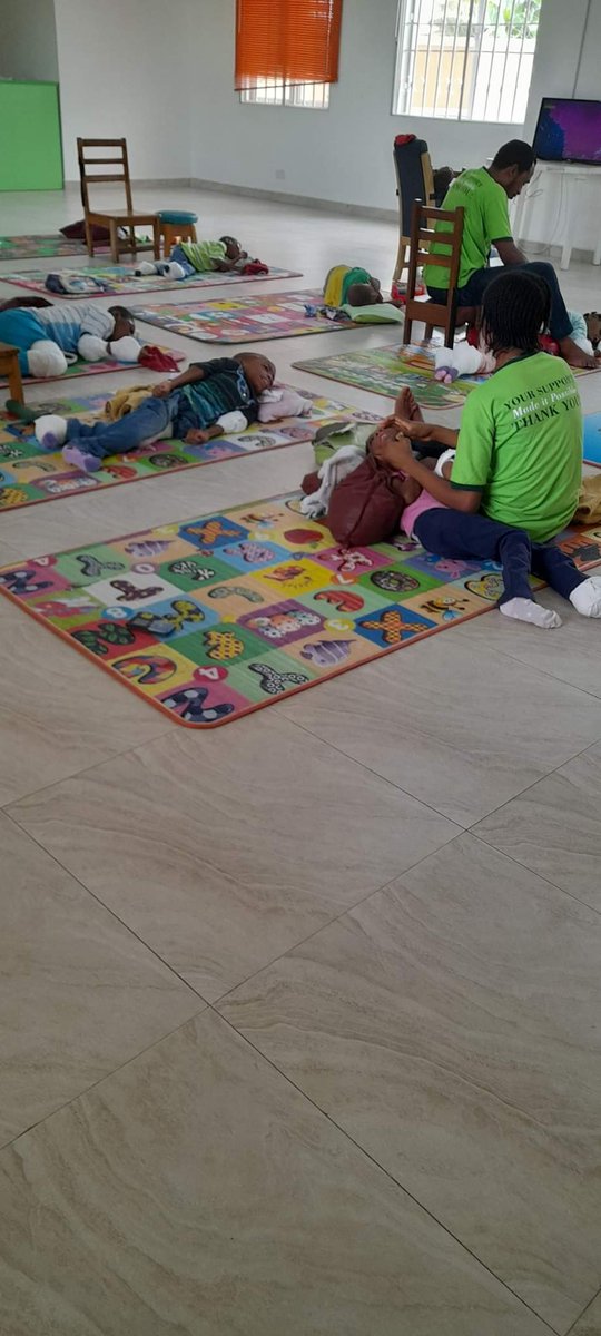 CpcenterNigeria's tweet photo. Technically, we don't observe holidays, because we are always working :-) .
This was during the recent holidays.
But we have a revolving staff schedule some consider world class. More on that in the next post. 

'Work and life must balance'

#EidAlFitr 
#cpcenter https://t.co/1571Xthitp