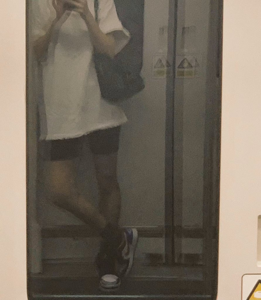 mumuDissy's tweet photo. 天气真的好热了 #女神 #反差 https://t.co/SZEV2jGtQh