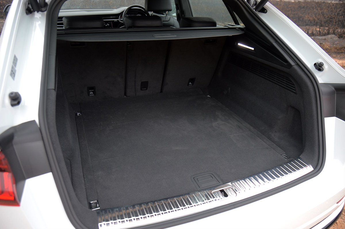 polokwane_audi's tweet photo. The Audi Q8 combines the lines of a coupé with the space of an SUV.  
The boot capacity is 605 litres, and up to a vast 1,755 litres with the rear seat folded down.

📞 015 590 8800

#AudiCentrePolokwane #Polokwane #Limpopo #AudiQ8 #AudiSUV #8thDimension
@audisouthafrica https://t.co/GdDevnYYs6