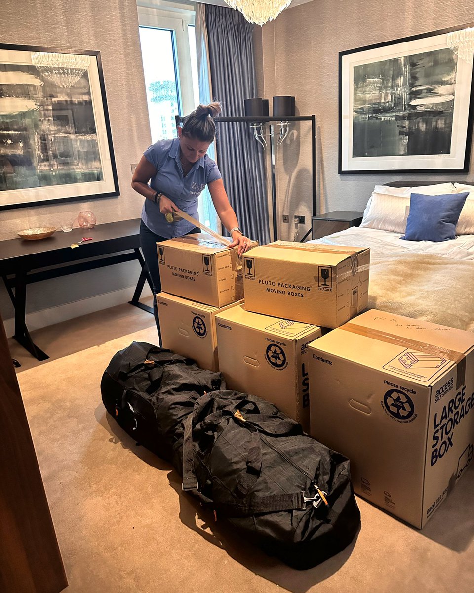 ZP_Services's tweet photo. Packing or Unpacking  📦📦 we will do it: ✅ #quick  ✅ #professional ✅ #safe handling of your belongings ✅ #equipment and #boxes ✅#streesfree even when you are abroad! ✨ #londonlife #chelsealife #mayfair #design #designthinking https://t.co/uVOf449Y1B