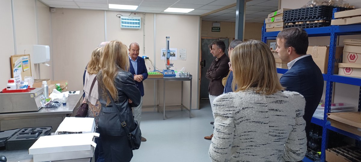CambraTerrassa's tweet photo. 👥#GrupsPlató #Industrial a les instal·lacions de Decopak Europ
Ser conscients de les oportunitats permet dissenyar #estratègies #financeres #exitoses i fins i tot considerar situacions vitals que no s'havien planificat econòmicament
+ info👉🏽https://t.co/idlChgL5qx https://t.co/34yZh1yux5