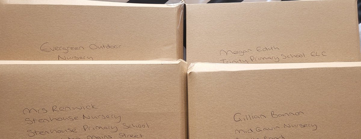 stories_sandy's tweet photo. 4 more Celebrating Cultures packs off to these nurseries today! 🥳 https://t.co/x7JUKogOYX