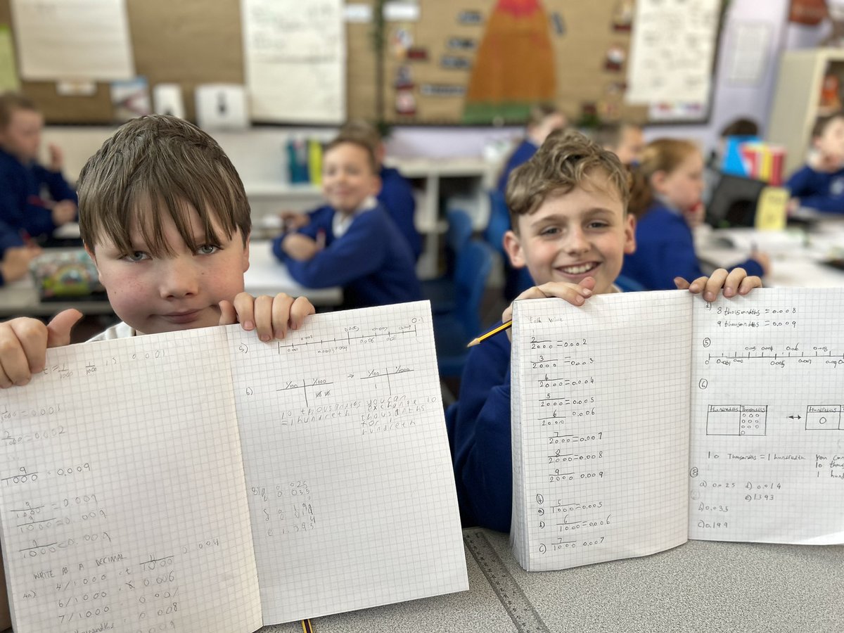 PCPKangaroos's tweet image. We love lightbulb moments! We stuck with a tricky topic and we now have a class of decimal dynamos #pcpmaths #botheredness 🖐️ 💡