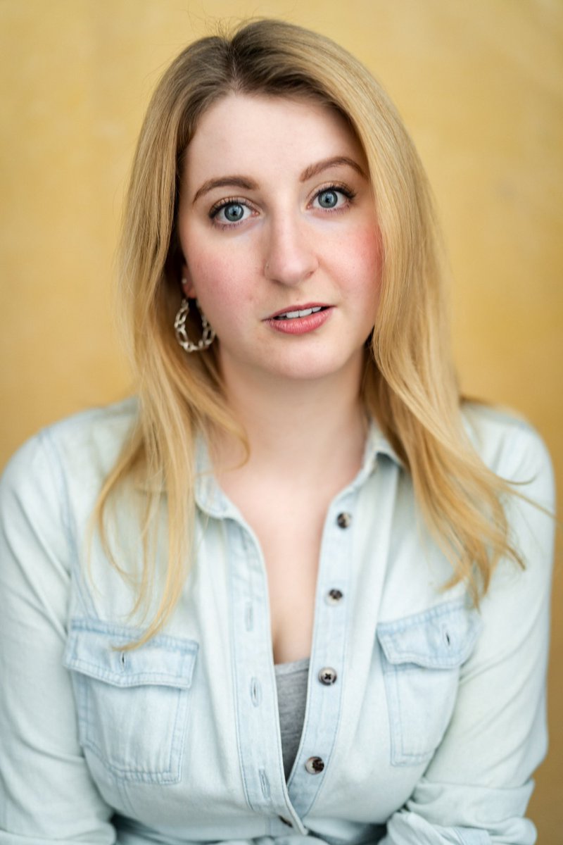 norassic_park's tweet photo. Had the most chill, efficient, *delightful* session with @yellowbellyfoto on Friday and tbh I have never liked my face more. https://t.co/i3TNPSM5SA