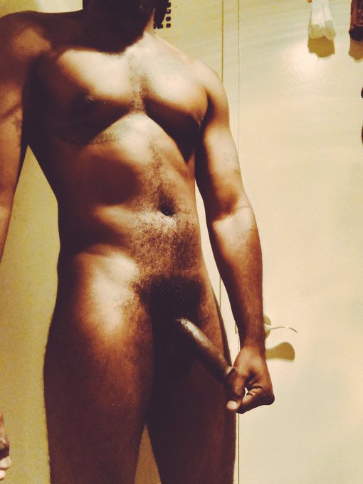 It's giving.....SEX!  #NSFW #NUDIST https://t.co/2wlhHmdfzV<a href="/tag/nsfw"class="tags">#NSFW</a><a href="/tag/nudist"class="tags">#NUDIST</a>