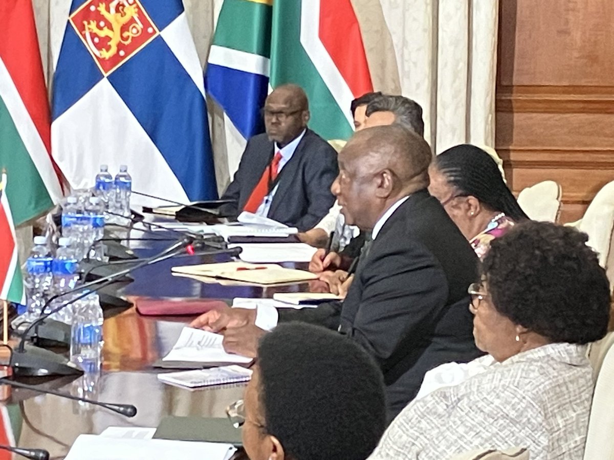 FinEmbPretoria's tweet photo. President @Niinisto met today with President Cyril Ramaphosa and discussed the geopolitical situation and security, global challenges, such as climate change and problems related to food security and their impacts on the African countries @TPKanslia @Ulkoministerio @PresidencyZA https://t.co/hwibNmOJUR