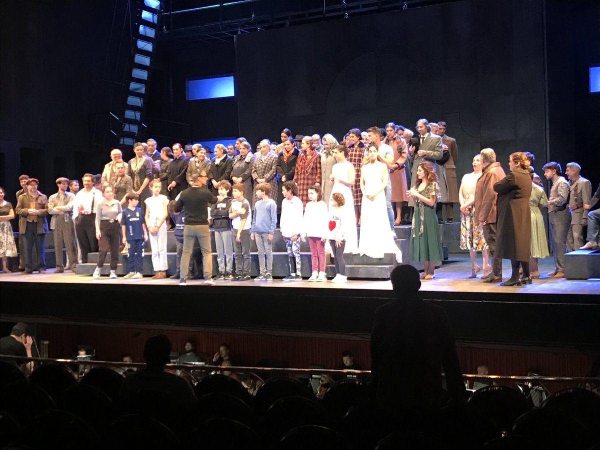 RamonSobrino1's tweet photo. Anoche he podido seguir 3/4 pregeneral #LaDoloresOVD, con #MonicaConesa @jorgele66 @angelodena #MariaHeres #DavidMenéndez @JdDMateos @GerardoBullon @JuNoMo73 @OFIL_Orquesta @polifonicaOVD @DivertimentoOvi y brillante dirección @OliverDiazS.
@TeatroZarzuela
Entradas casi agotadas https://t.co/GpJSyCXLIe