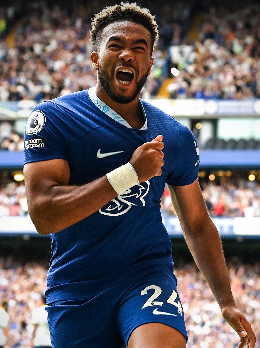 Barstool Football on Twitter "Who is the best RB in the world? 🤔2️⃣"