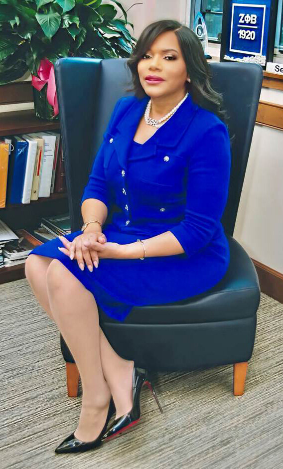 Zeta Phi Beta Sorority, Incorporated member Dr. Vilicia Cade was appointed to the <a href="/WhiteHouse/">The White House</a> Commission on Advancing Educational Equity, Excellence, and Economic Opportunity for Black Americans.

Read more! bit.ly/zphibvcadewh

#zetaphibeta  #embracetheextraordinary