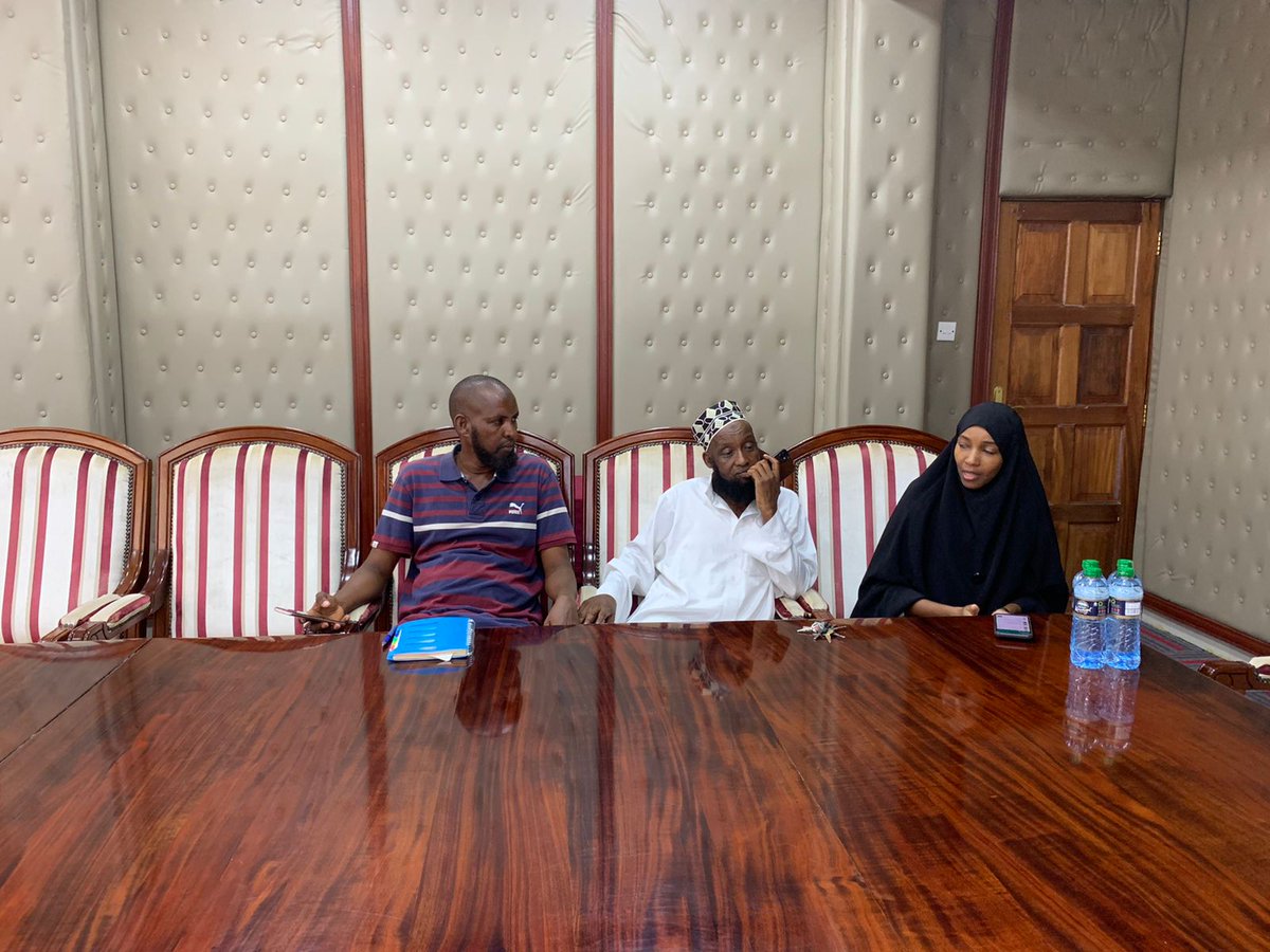 Garissa Famers network representative had a fruitful meeting with  Deputy Governor Garissa County, Hon Abdi to discuss the  progress of Garissa farmers and   ways to strengthen the capacity of farmers in the county.