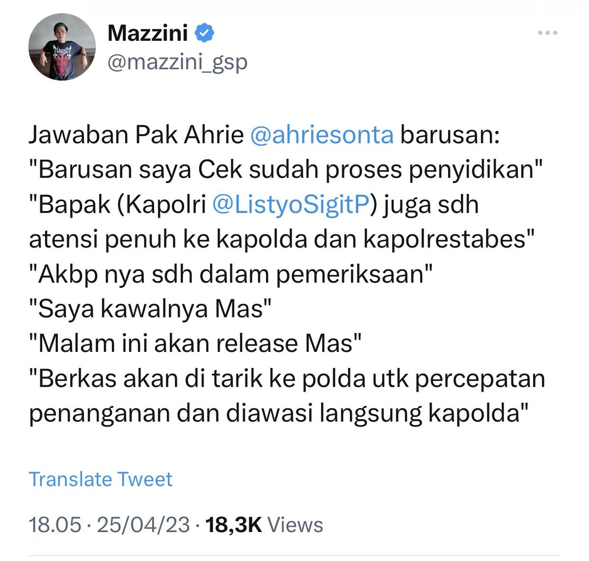 ardibhironx's tweet photo. @mazzini_gsp Mantap! Siap-siap nyalahin lonceng dari kedua akun ini supaya gak kelewat setiap twitnya yang update soal kasus ini.

Di rumah pelaku pasti sekarang lagi kalang kabut nih sekeluarga. Berani berbuat harus berani bertanggung jawab cuy! 😁 https://t.co/9XkAquTN4j