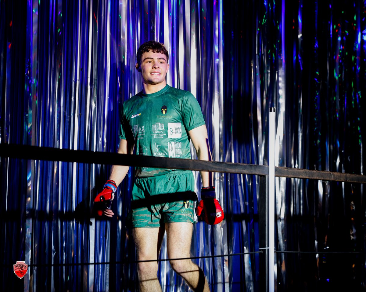 KingdomCombat's tweet photo. Antony McGovern returned to Kingdom and delivered a second-round victory with an anaconda choke against Tony Silva.

-
📸 WATCH Antony McGovern on YouTube https://t.co/9o40VZxp4g

#mma #mmafighter #mmatraining #mmaworld #mmalifestyle #mmafighters #mmafighters  #mmanews https://t.co/XAyXbWH4wP
