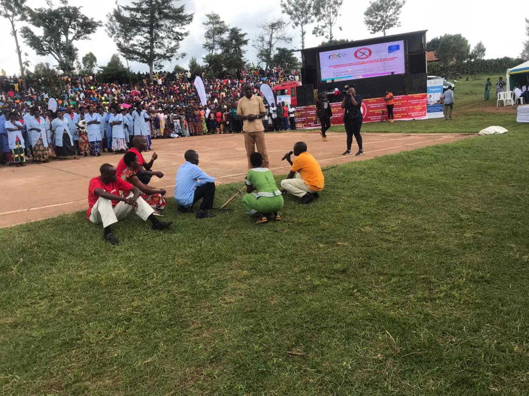 ProfemmesTH's tweet photo. Happening Now: Today @ProfemmesTH joined @RwandaHealth, @RBCRwanda, &amp; other key stakeholders in Malaria prevention for World Malaria Day in @GicumbiDistrict. It is an occasion to highlight the need for continued investment and sustained political commitment to malaria prevention. https://t.co/2ZfaB2p35o