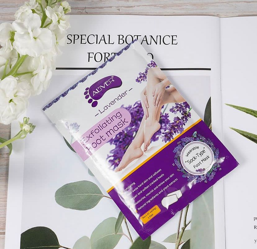 SkingiftN's tweet photo. Now back in stock!

Al'iver Exfoliating sock-type foot mask. Available in Lavender 🌺 and Chamomile 🍵.

Price : N3,500.

Available for immediate purchase and delivery.
To order, kindly DM or Whatsapp https://t.co/q7Avu6k1vC.

Nationwide delivery available. https://t.co/t2udyjqix4