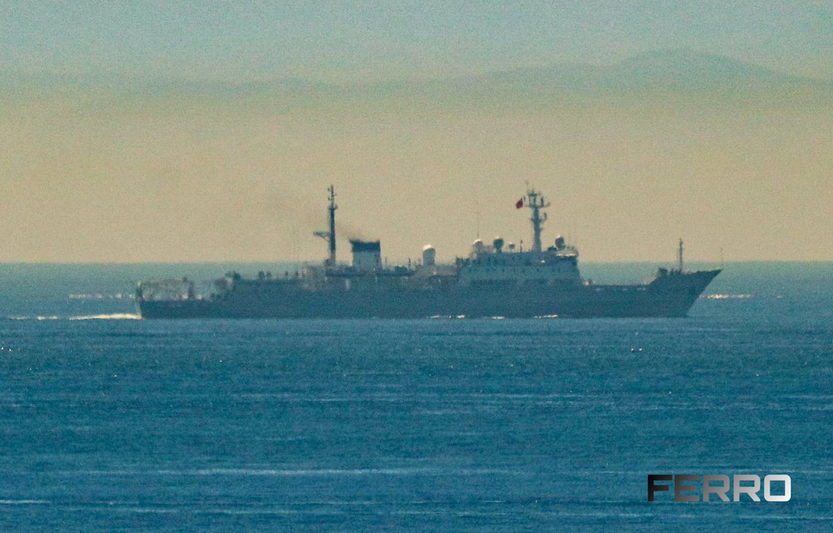 A rare sight! Chinese Navy type 636 research vessel heading west through the STROG this afternoon⚓️

 #shipsinpics #ships #shipping #straitofgibraltar #shipspotting @air_intel @The_Lookout_N @YorukIsik @WarshipCam @seawaves_mag @NavyLookout @KaptainLOMA