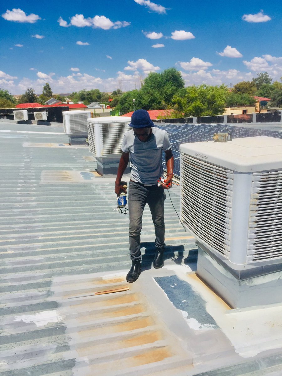 TomasJoesph's tweet photo. Good afternoon our clients don’t forget to share to your family and friends we are the best in whk,Walvis,oshakati 
Call us for more info 0816256047 https://t.co/xD4SJEeWi3