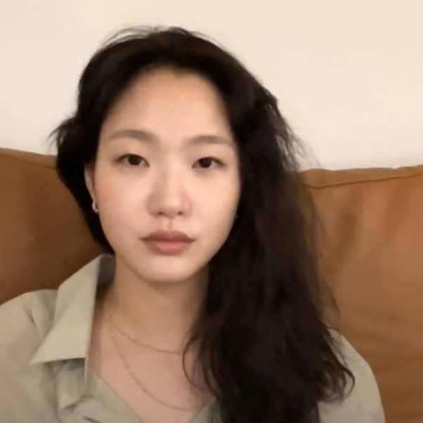 ggonebot's tweet photo. still not over how insanely gorgeous she looked https://t.co/B24S7TOkCl