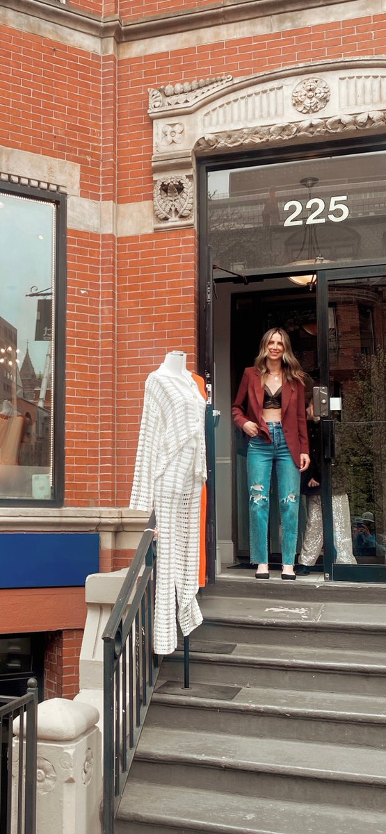 megsmithco's tweet image. Love, Lexxi™ makes her debut on Newbury Street in Boston. This one felt extra special having my daughters involved (enthusiastically) at the event! #femalefounder #entrepreneur #girlmom #lovelexxi #purposedriven #impact #bodyimage