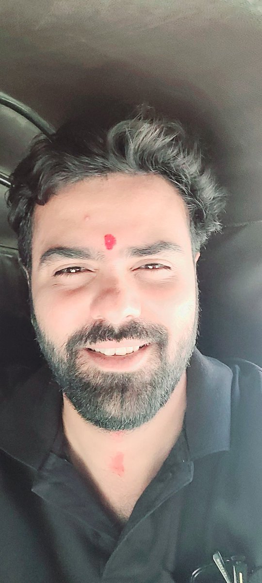ViharGandhi3's tweet photo. Learn to live alone, it makes you mentally strong.... 🙏 https://t.co/80iIZIyk4D