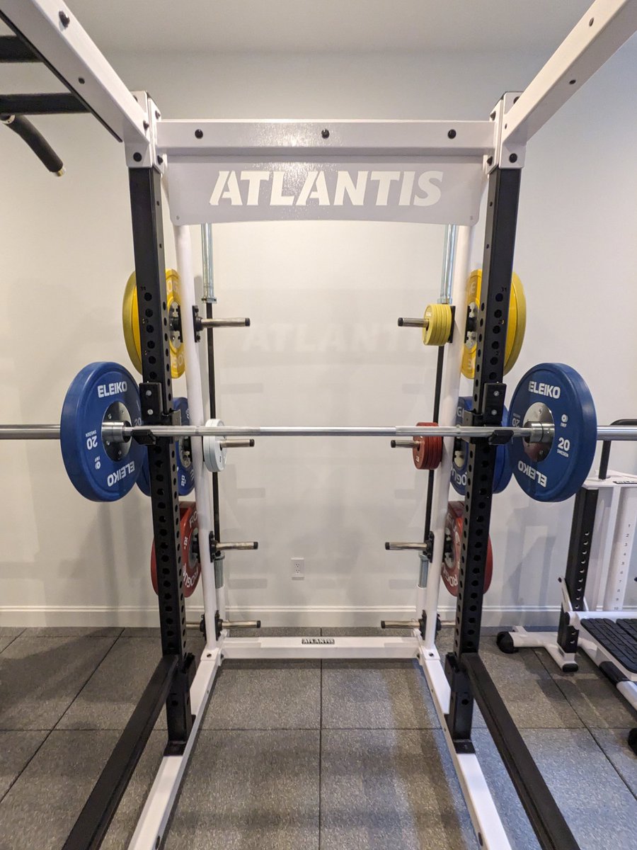 MichComFit's tweet photo. Home gyms when you trust in MCF. @Atlantis_Strong @WatsonGymEquip @Eleikosport https://t.co/uWQyjoyV8i