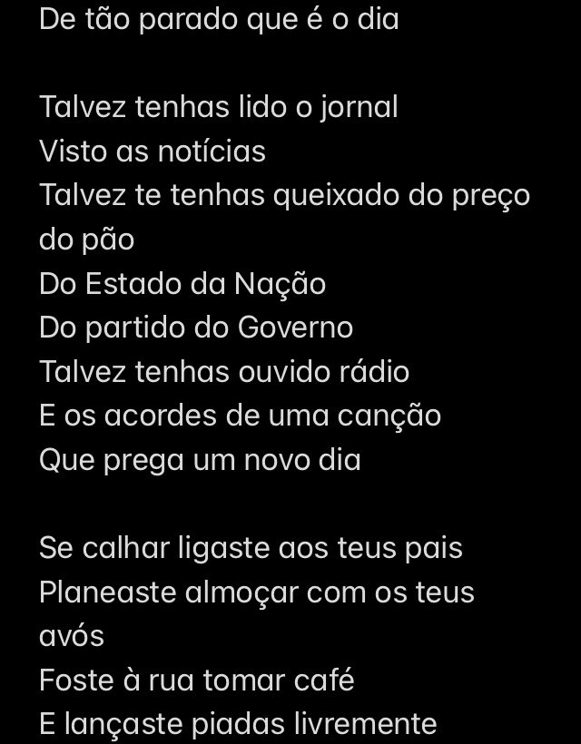 Joaozip0's tweet photo. Para que nunca esqueçamos,
25 de Abril sempre 🌹 https://t.co/xgHQuPOyZJ